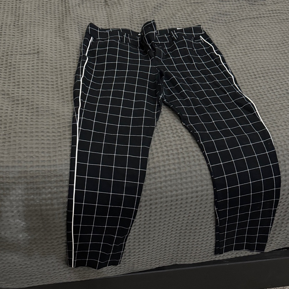 Old Navy Black Grid Pattern Men's Chinos